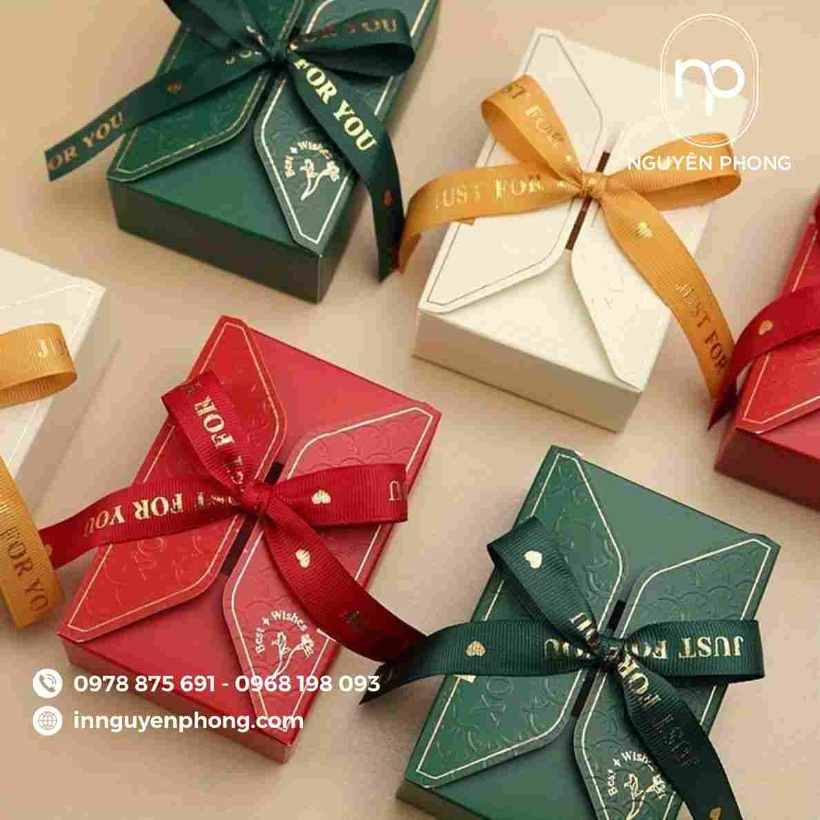 hop-dung-qua-tang-sinh-nhat